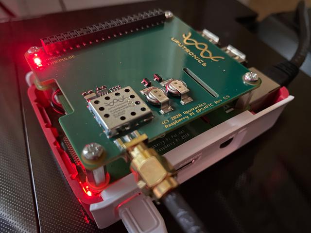 Building a GPS based time server